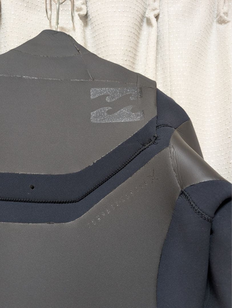 BILABONG(ビラボン)5×3mm セミドライト メンズMLサイズ 美品