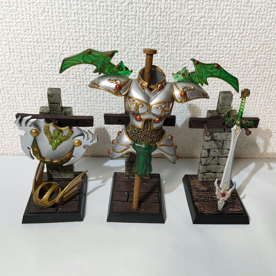 ☆　アイテムズギャラリー　ドラクエフィギュア　天空の鎧　剣　盾　兜　☆