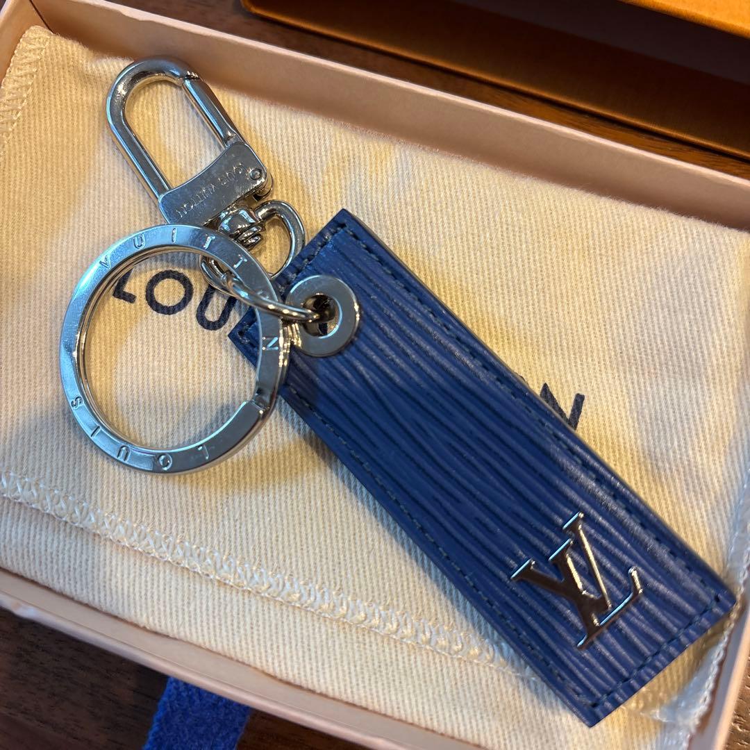 期間限定値下げ！ルイ・ヴィトン LOUIS VUITTON キーホルダー