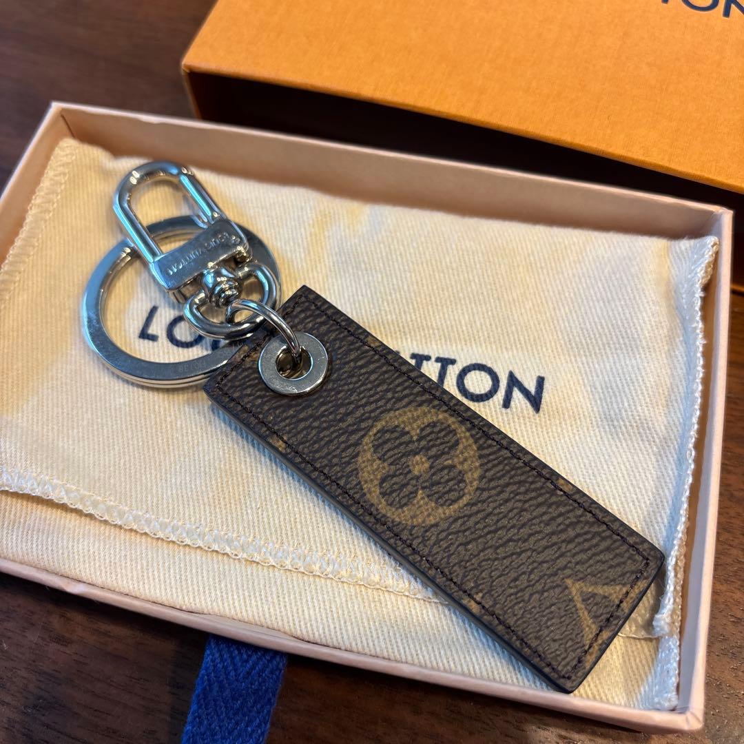 期間限定値下げ！ルイ・ヴィトン LOUIS VUITTON キーホルダー