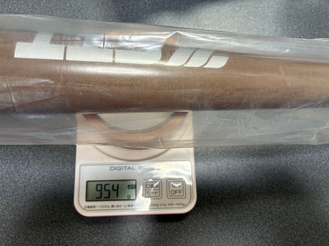 ZETT 硬式木製バット　新品未使用　NPB 約85.5cm 約954g最終価格