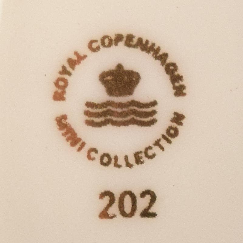 ロイヤルコペンハーゲン　ミニサーカスコレクション　アシカとボール　V　R7833