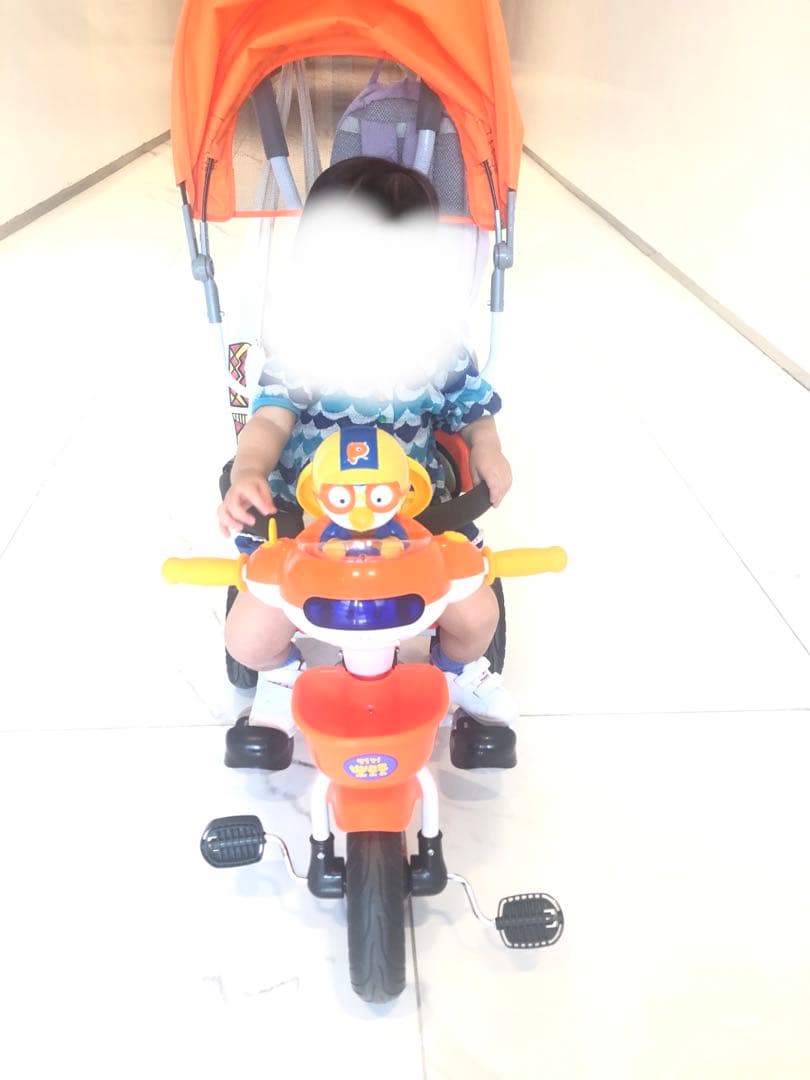 レア海外製　韓国ポロロ 三輪車 日よけ付き