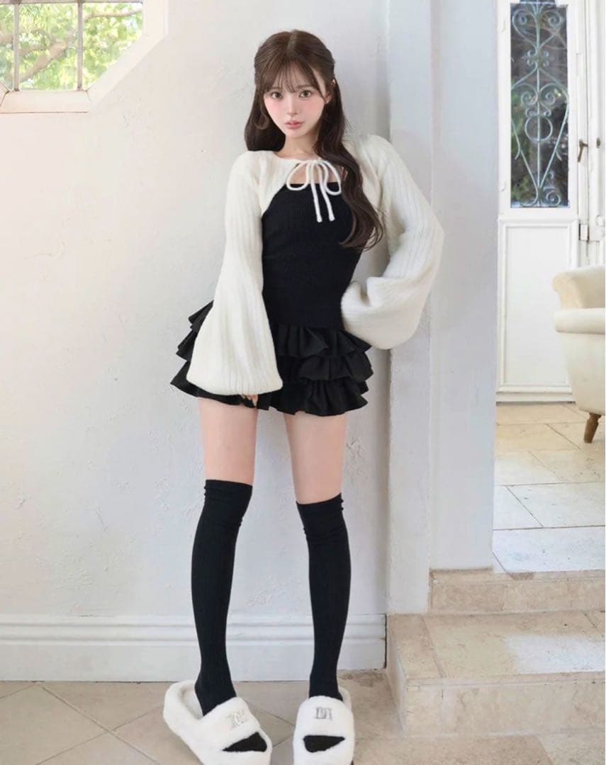 新品未開封　ダーリッチ darich ティアードフリルミニワンピース　FREE