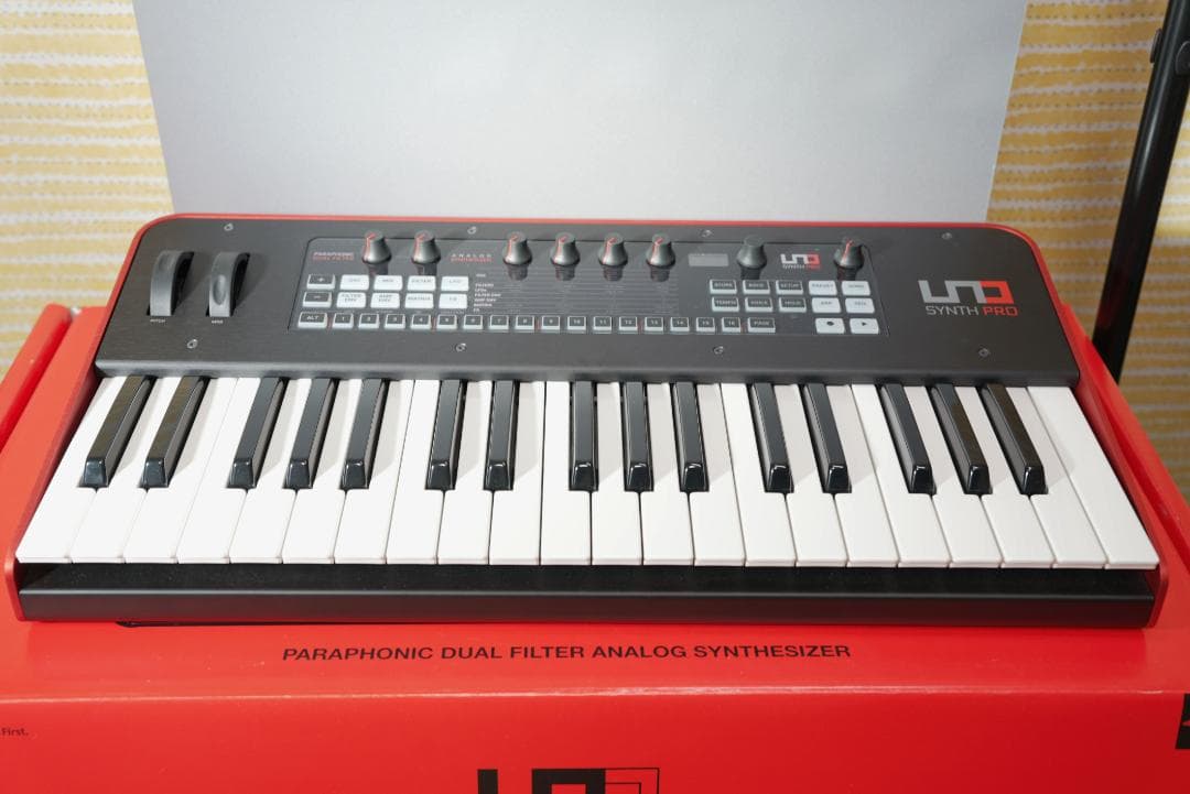 UNO Synth Pro（アナログシンセサイザー）｜IK Multimedia