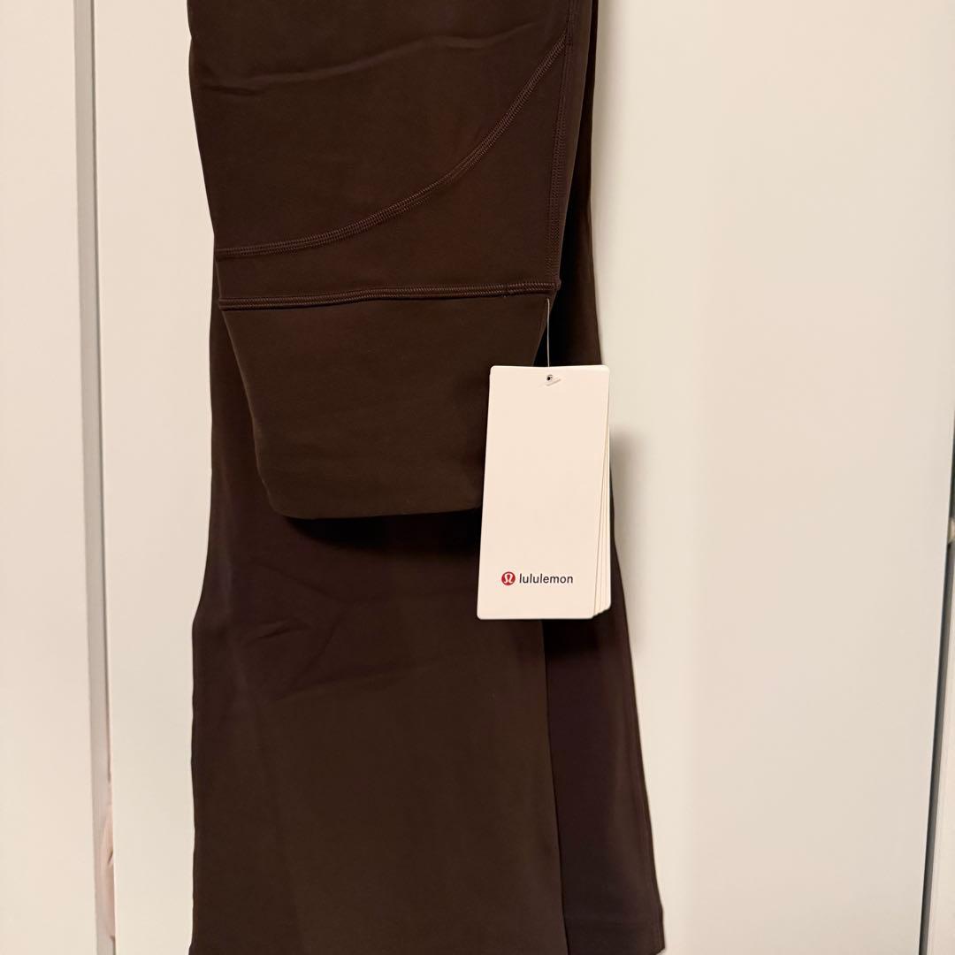 lululemon Groove Nulu スーパーハイライズ フレアパンツ