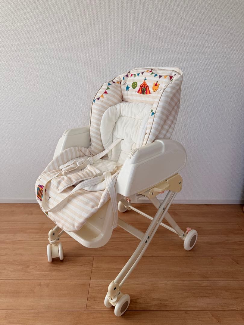 Aprica ハイローチェア　柄付シート