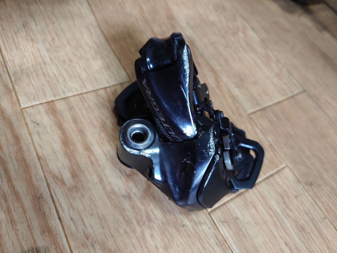 アルテグラDi2 6870 11速　電動コンポーネント　グループセット