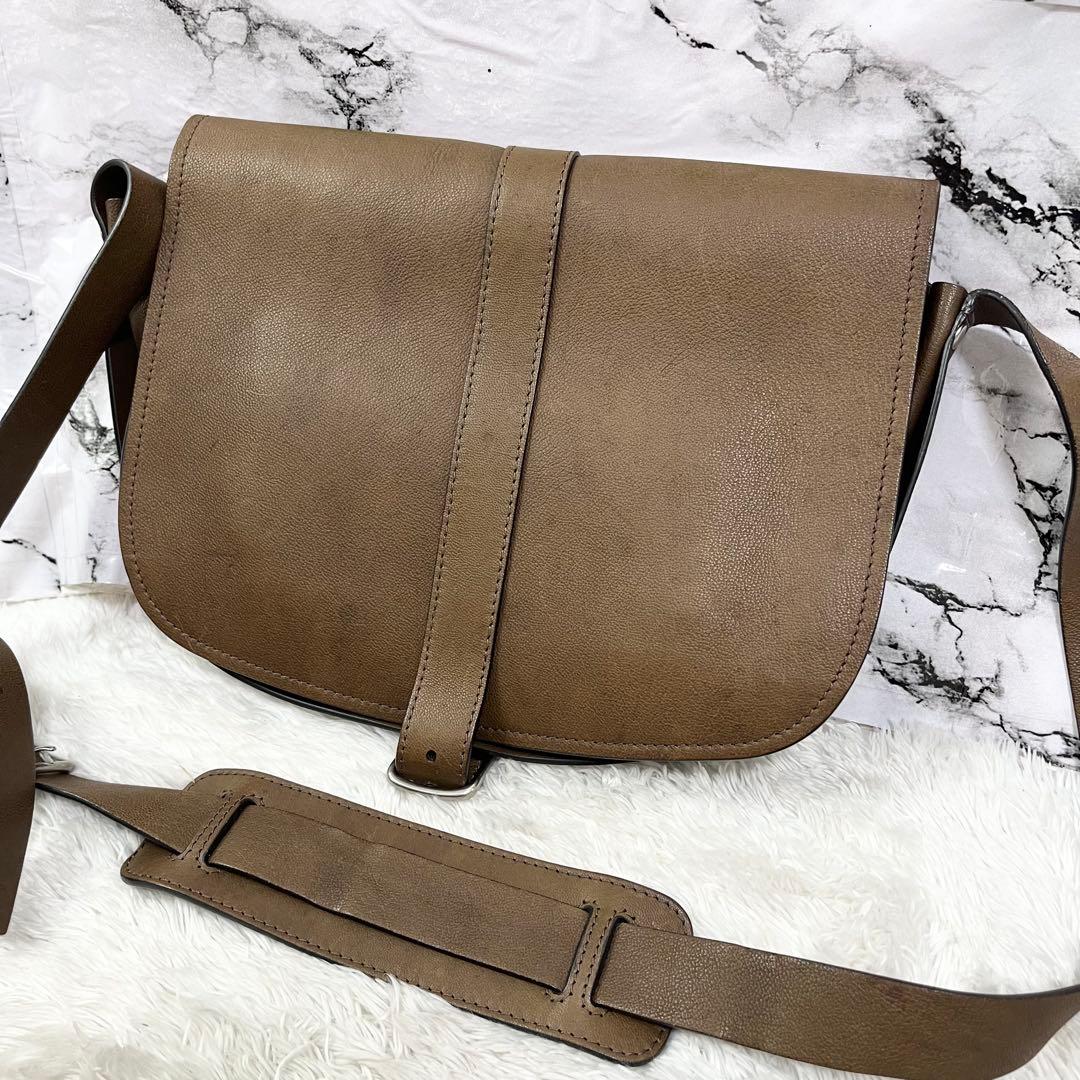 TOM FORD トムフォード ショルダーバッグ メッセンジャーバッグ ブラウン