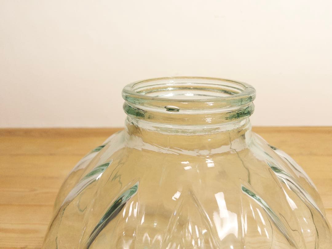 ガラス瓶　大きめ　ディスプレイ　古道具　古家具　ビンテージ　アンティーク　レトロ