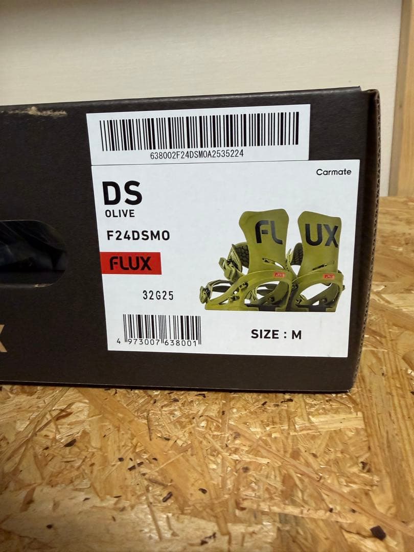 本日のみ！新品未使用　23-24 Flux DS オリーブ　Ｍサイズ