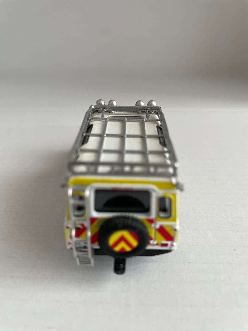 MINI GT ランドローバーディフェンダー110 4台セット