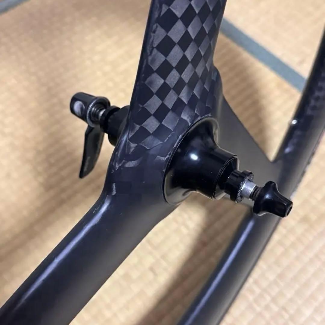 【美品】バトンホイール カーボン クリンチャー
