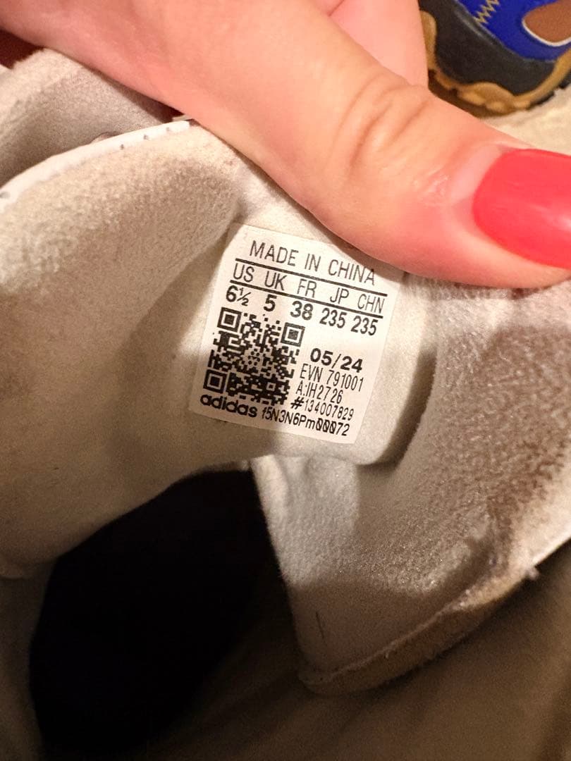 完売品　定価33000円　コードカオス JAY3LLE レディースゴルフシューズ