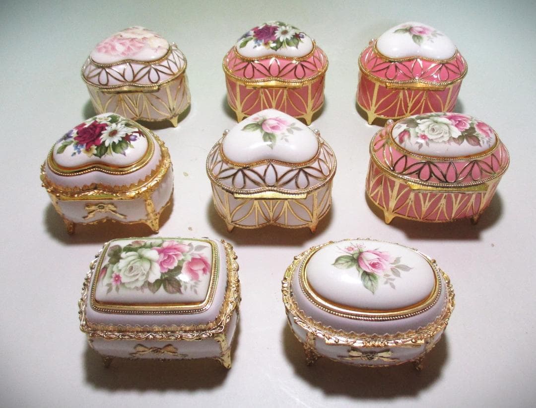 ★展示品　アンティーク調　オルゴール　小物入れ　ジュエリーケース★