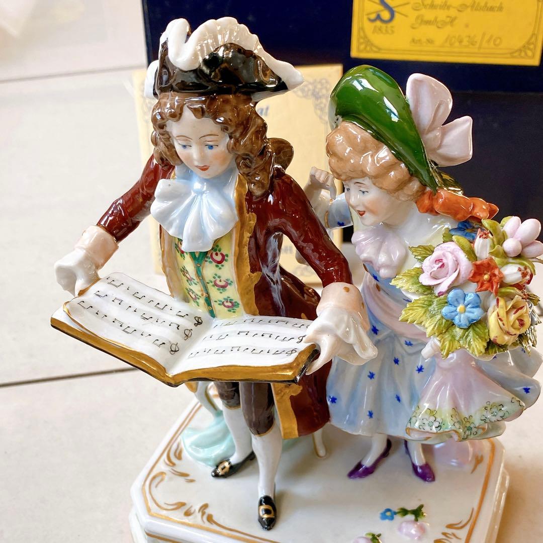 シャイベ　アルスバッハ　磁器　置物　アンティーク