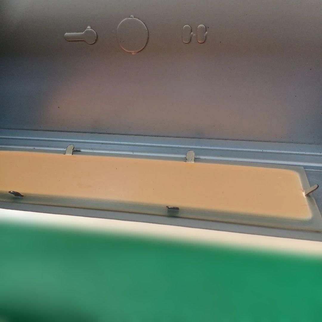 非常口表示サイン 壁掛け式 緑色 約30cm