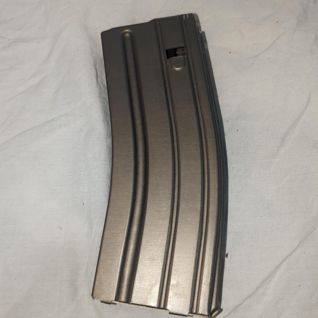 推定マルシン製　亜鉛合金製　xm177e2 モデルガン　実物マガジン付　ジャンク