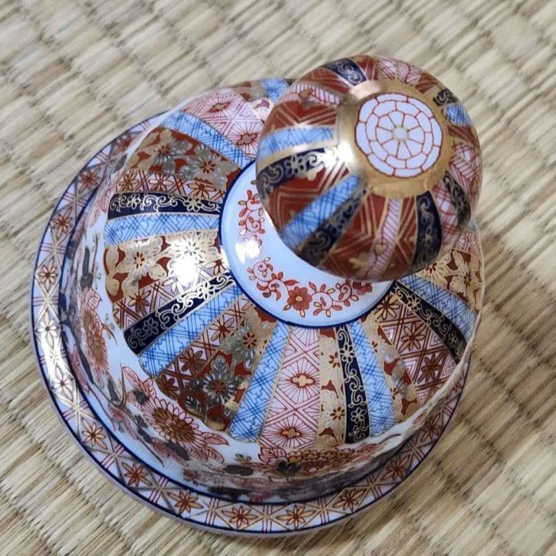 伊万里焼　色絵桜菊牡丹図蓋附大壺　栗田美術館監修　特別限定復刻版　1990年