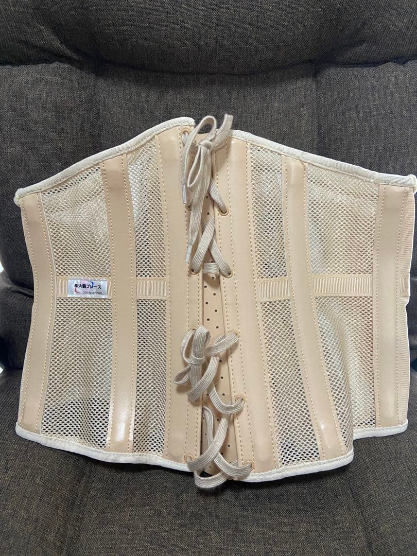 ベージュ メッシュ 腰痛ベルト オーダーメイドコルセット 医療用 介護用