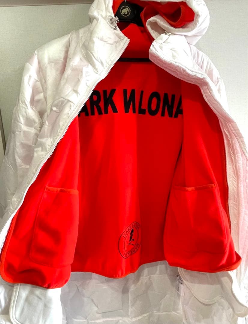 【新品】マークアンドロナ・ロングダウン・2WAYフード付ダウン・ホワイト 46