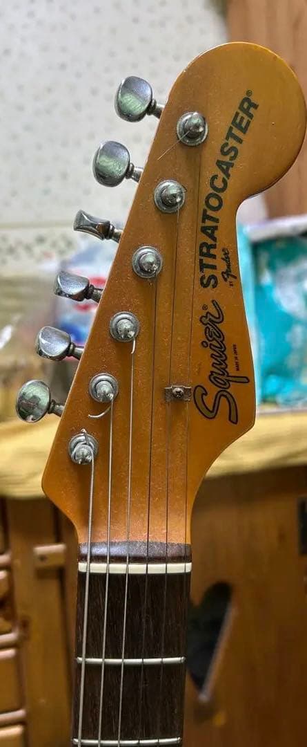 白狐さま専用　Squier エレキギター ジャンク