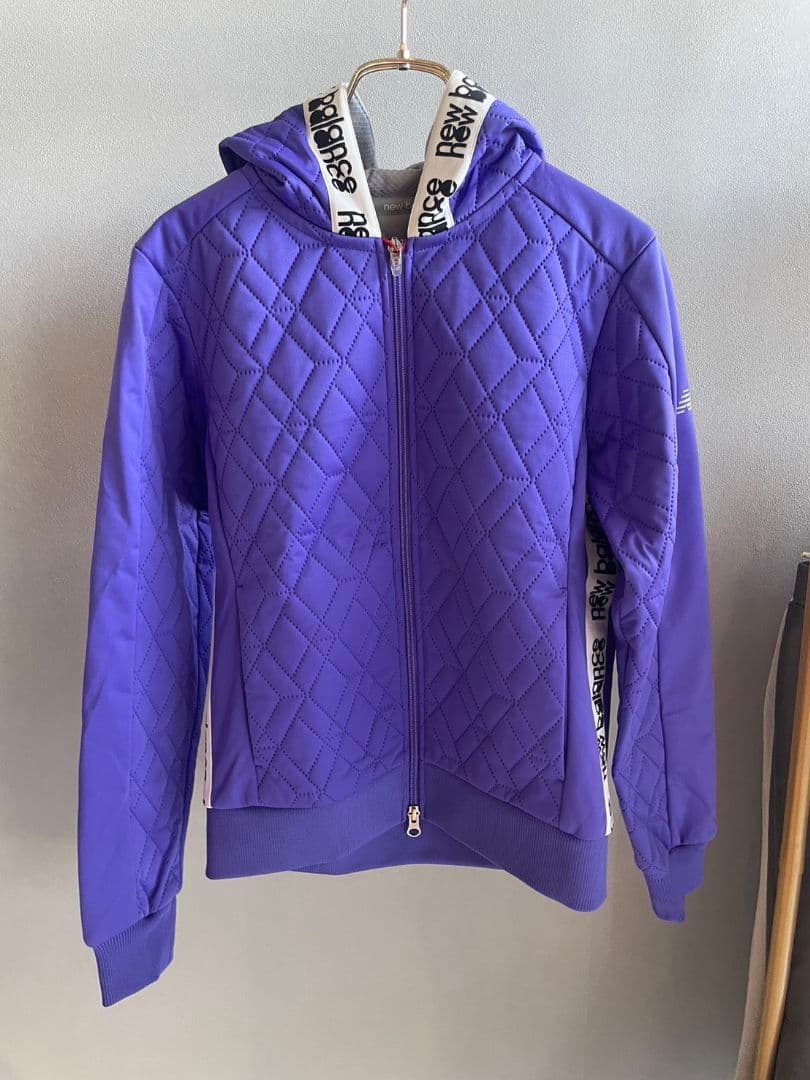 New balance パープル キルティング フード付きジャケット