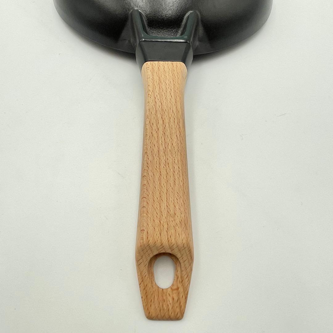 美品】ストウブ（Staub）ウッドハンドルフライパン 24cm IH/ガス火対応
