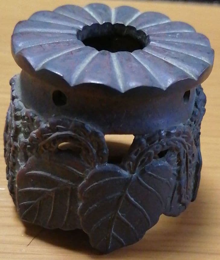 墨台蓋置(足が付いた形の蓋置)　茶道具　書道具