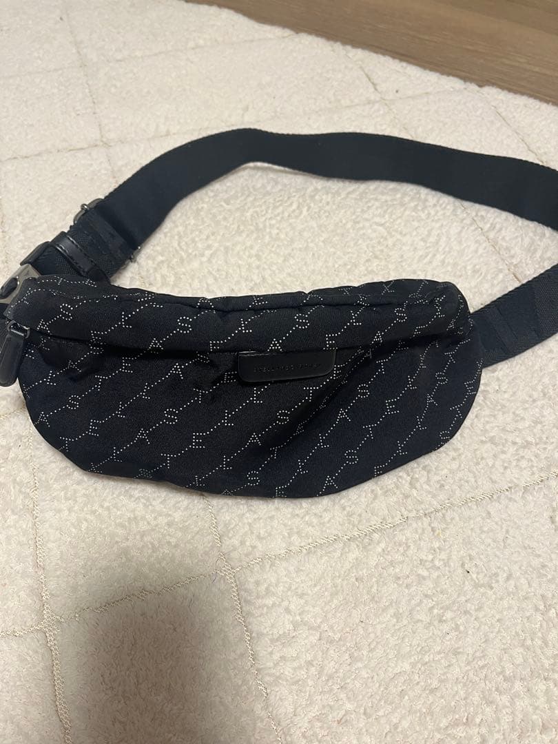 ステラマッカートニーナイロン ボディバッグ