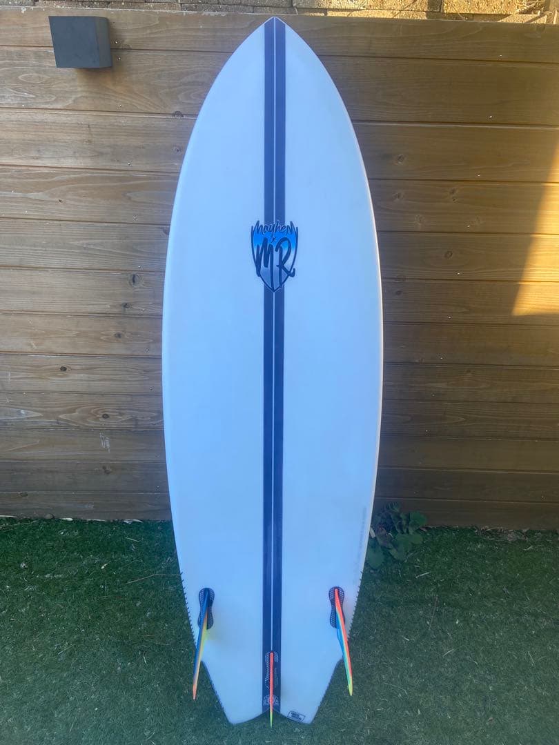 中古サーフボード　LOST 　 カリフォルニア ツイン　MRフィン付き