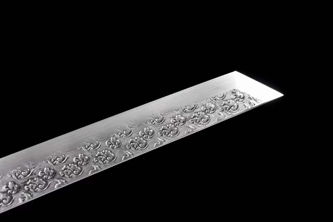 『雲龍唐横刀』古兵器 武具　刀装具　日本刀　模造刀 居合刀 長尺