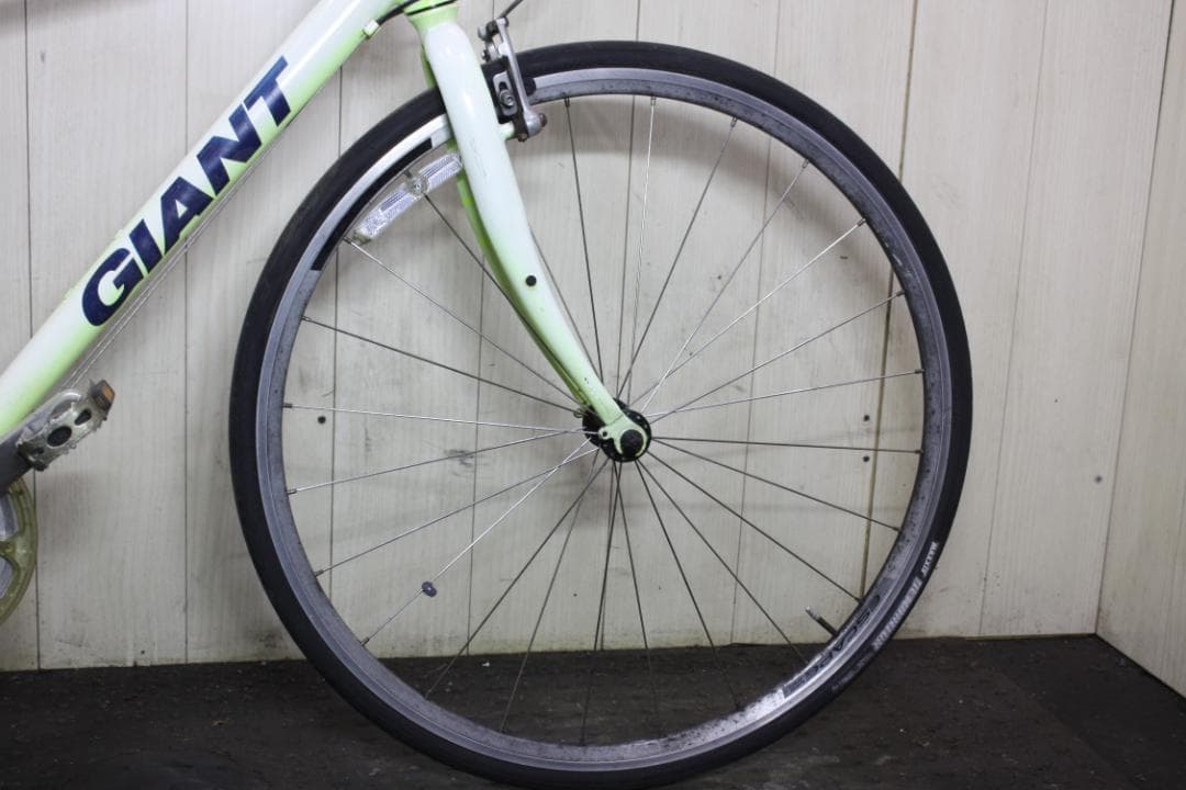T*A様 GIANT ESCAPE R3 700C アルミ 24速 470mm