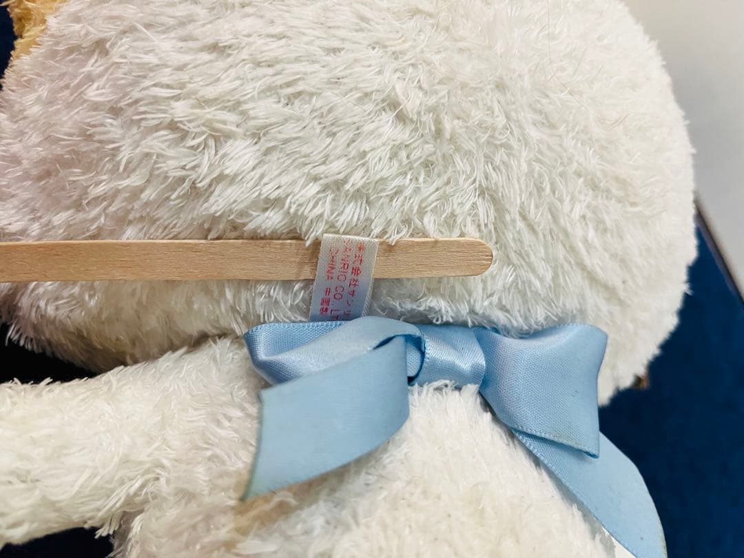 マシュマロみたいなふわふわにゃんこ　サンリオ　ポーズ　ぬいぐるみ