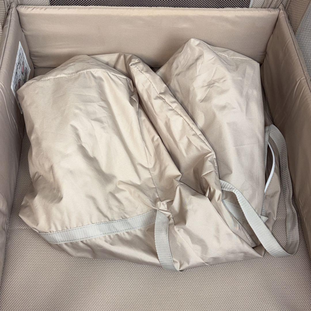 Aprica アップリカ　ココネル エアー ベビーベッド