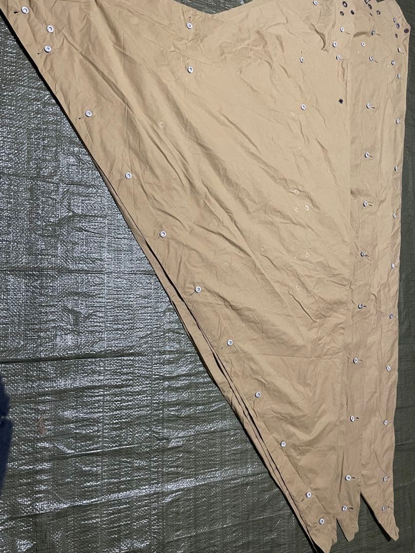 フランス軍　軍幕　ポンチョ 4枚セット　木製ペグ8本　デザート