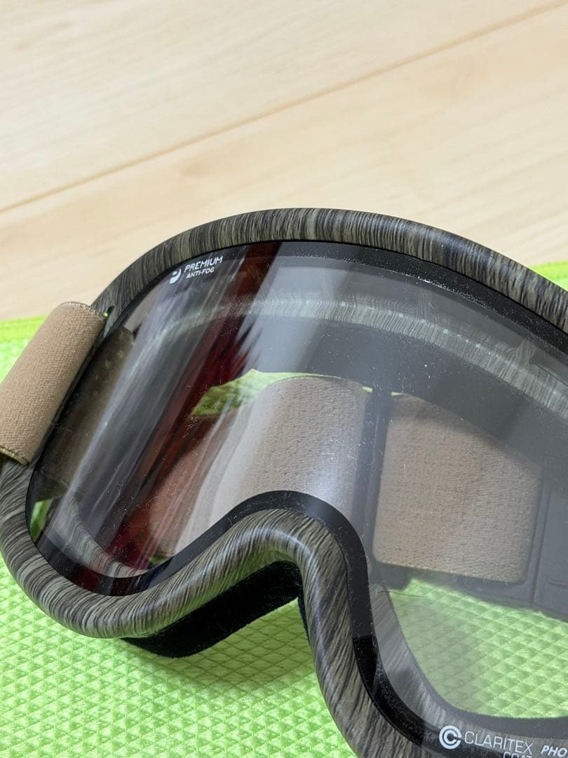 スキー・スノーボードアクセサリー REVOLT SUPER LIGHT FRAM Pistaccio / Wood