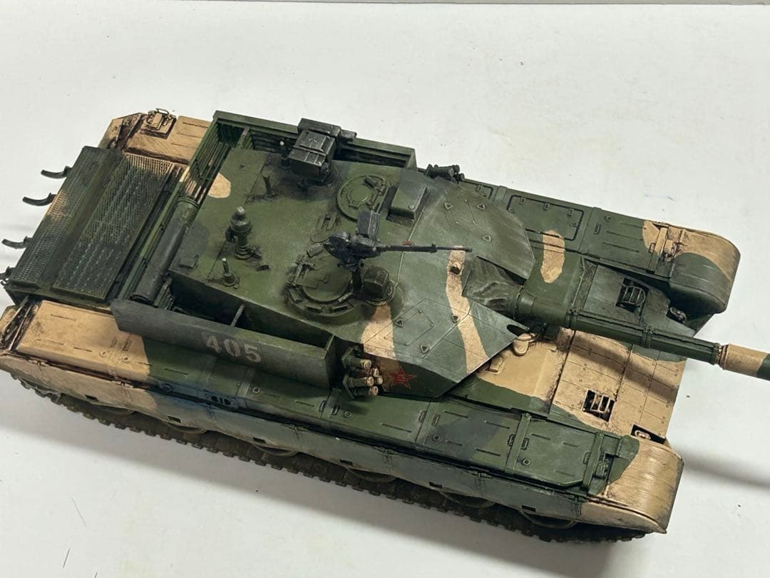 ホビーボス　1/35 ZTZ 99B 戦車　完成品プラモデル　99G式戦車　中国