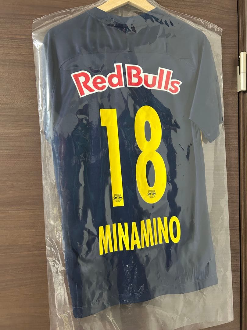 レッドブルザルツブルク　19/20 南野拓実　ユニフォーム　アウェイ　Lサイズ