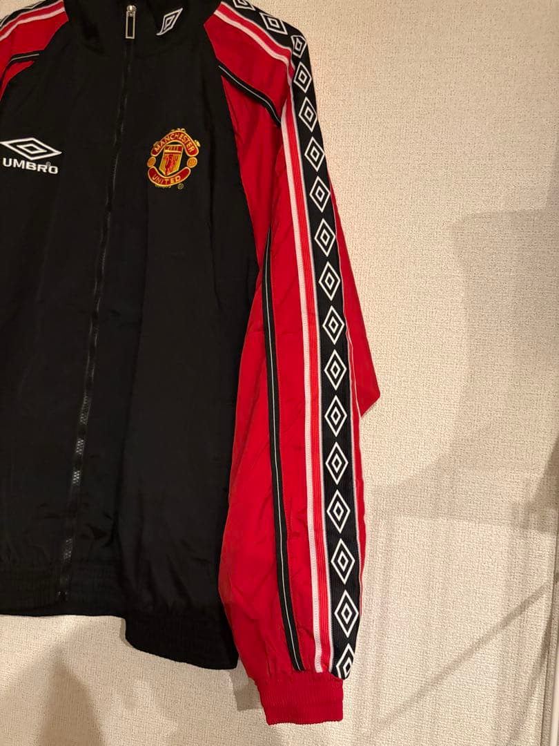 【98/99】マンチェスターU UMBRO メンズ ナイロンジャケット XL