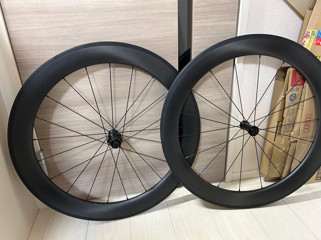 ちくわホイール　ttバイク　65mm カーボンホイール　リムブレーキ　ディープ
