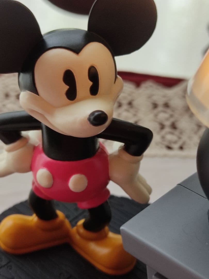 ディズニー　タイムコンセプト　時計　腕時計　ライト　スタンドライト　レア