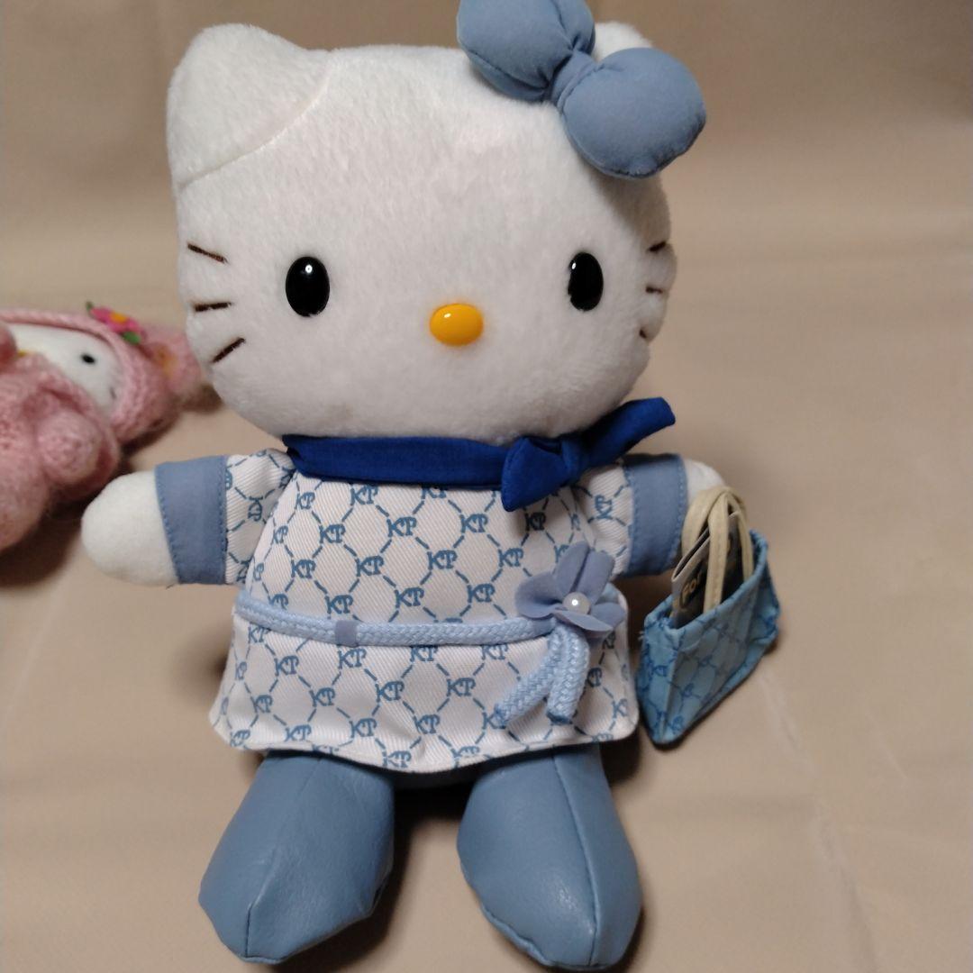 ハローキティ　キーホルダー　ぬいぐるみ