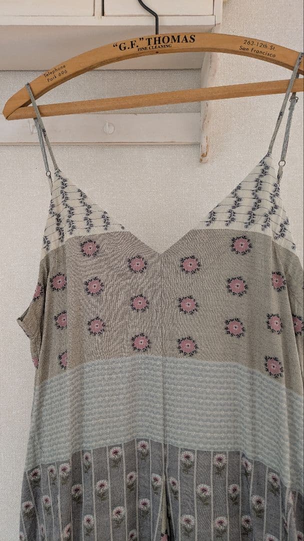 せいらです☆２度短時間着用超美品☆GASA草原の路キャミドレス