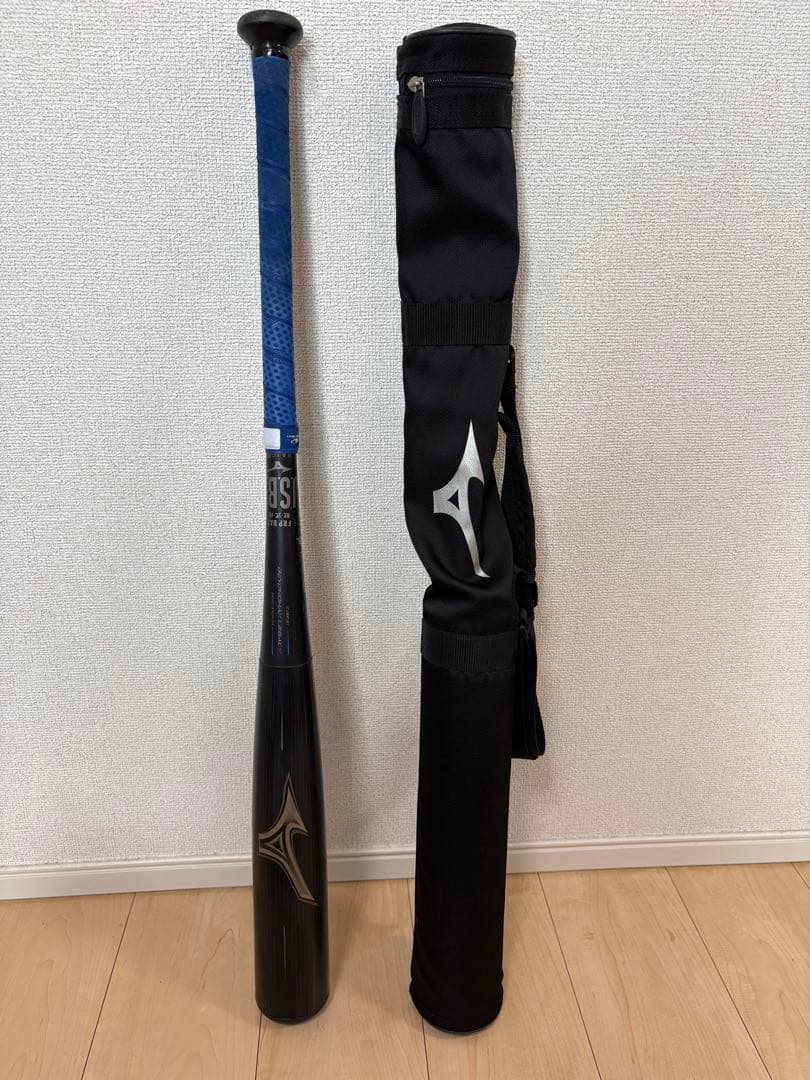 ミズノ BEYOND MAX LEGACY ケース付き