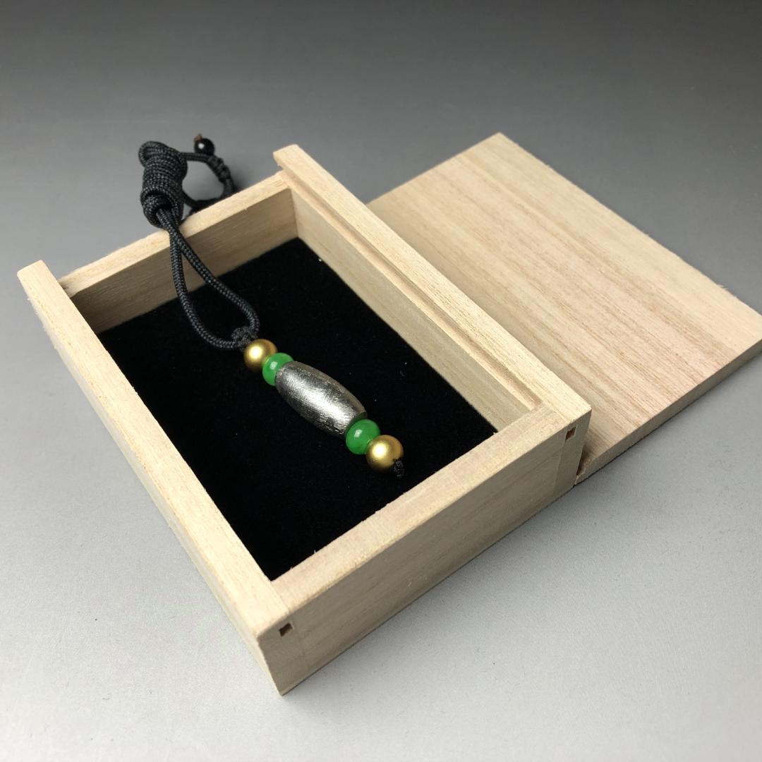 ムオニオナルスタ隕石　メッキ処理済み　天珠　ペンダント　隕石　重さ約18ｇ