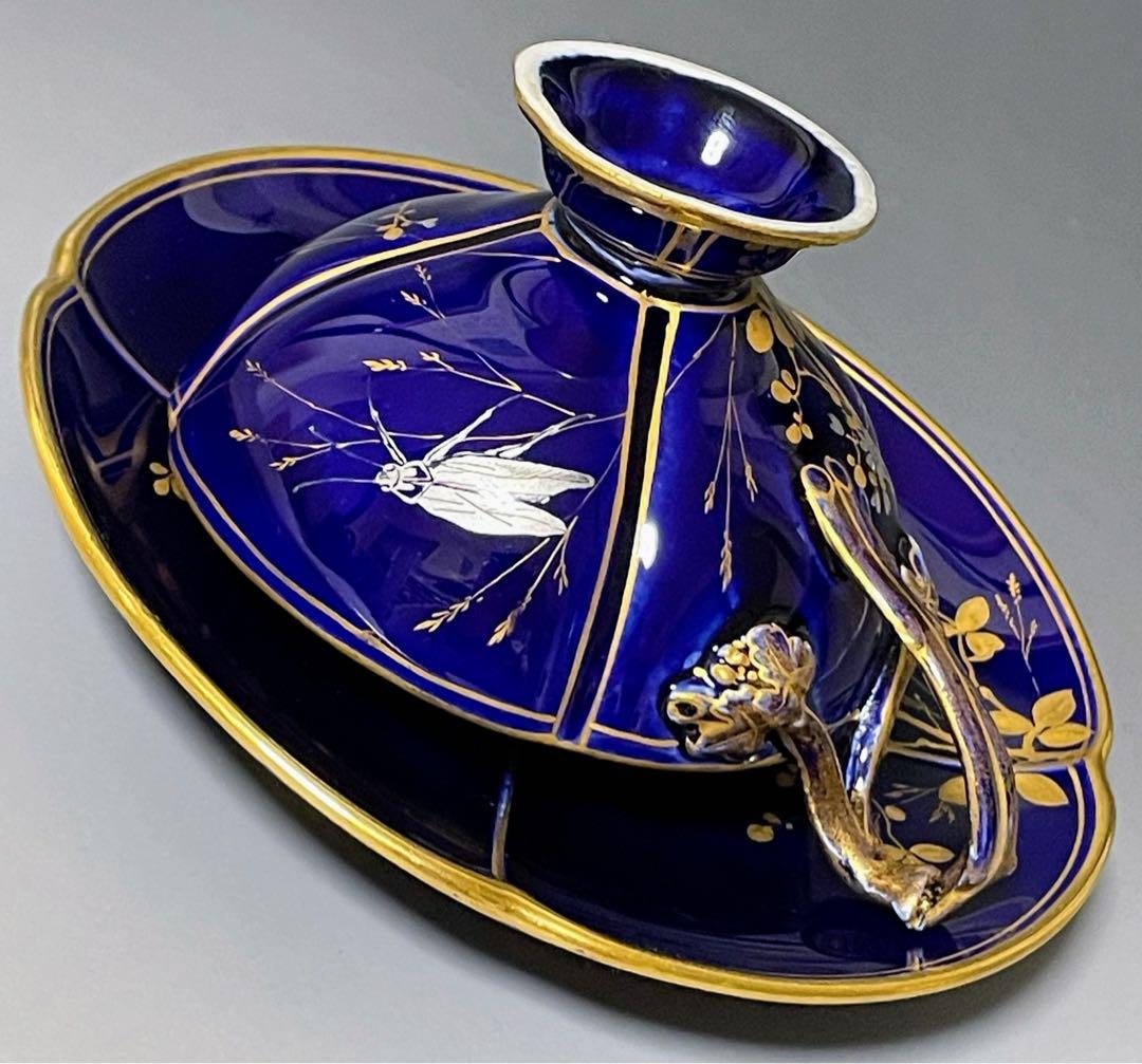 【美品】イギリス窯 コバルトブルー地 金彩・銀彩装飾 ティーカップ＆ソーサー