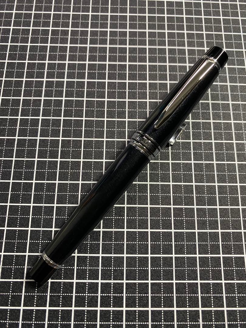 PILOT STELLA 90s Jet-black 万年筆　字幅M