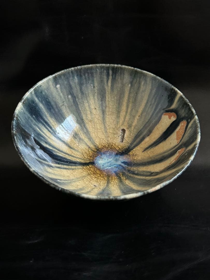 究極の美◾️蔵から、またまた凄そうな古い抹茶茶碗が出て来ました。