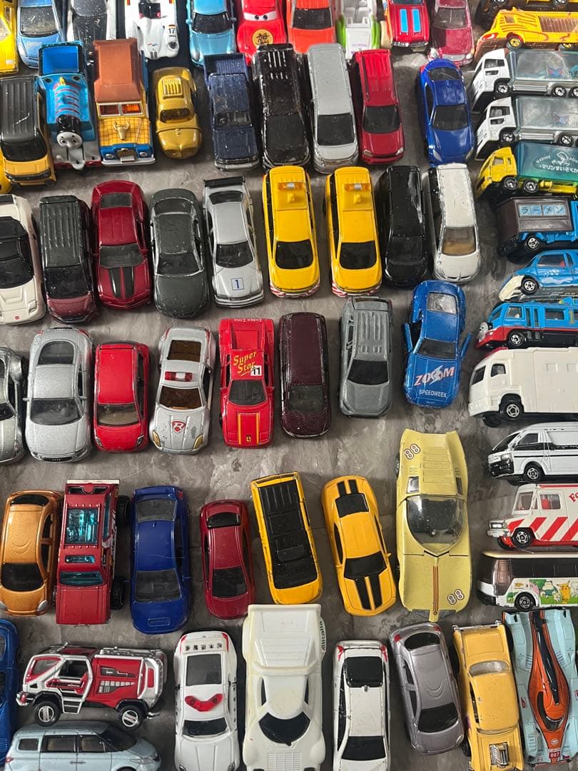 最安値　希少　日本製　トミカ　まとめ売り　　フェラーリ　など　バラ売り✖